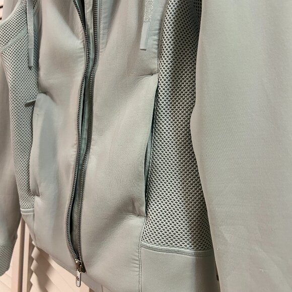 Lululemon Fitted Jacket: Size S - Picture 16 of 16